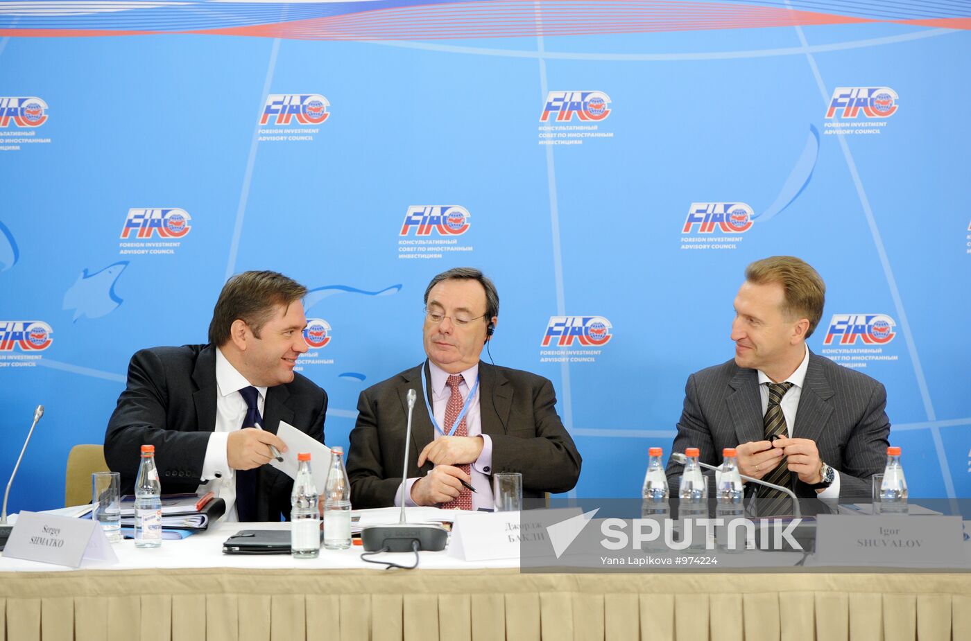 Vladimir Putin attends plenary meeting of Consultative Council