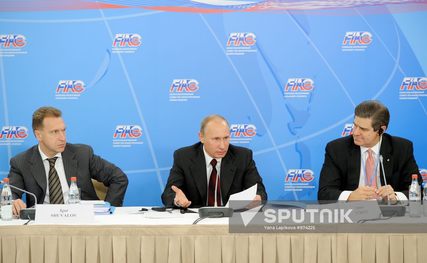 Vladimir Putin attends plenary meeting of Consultative Council