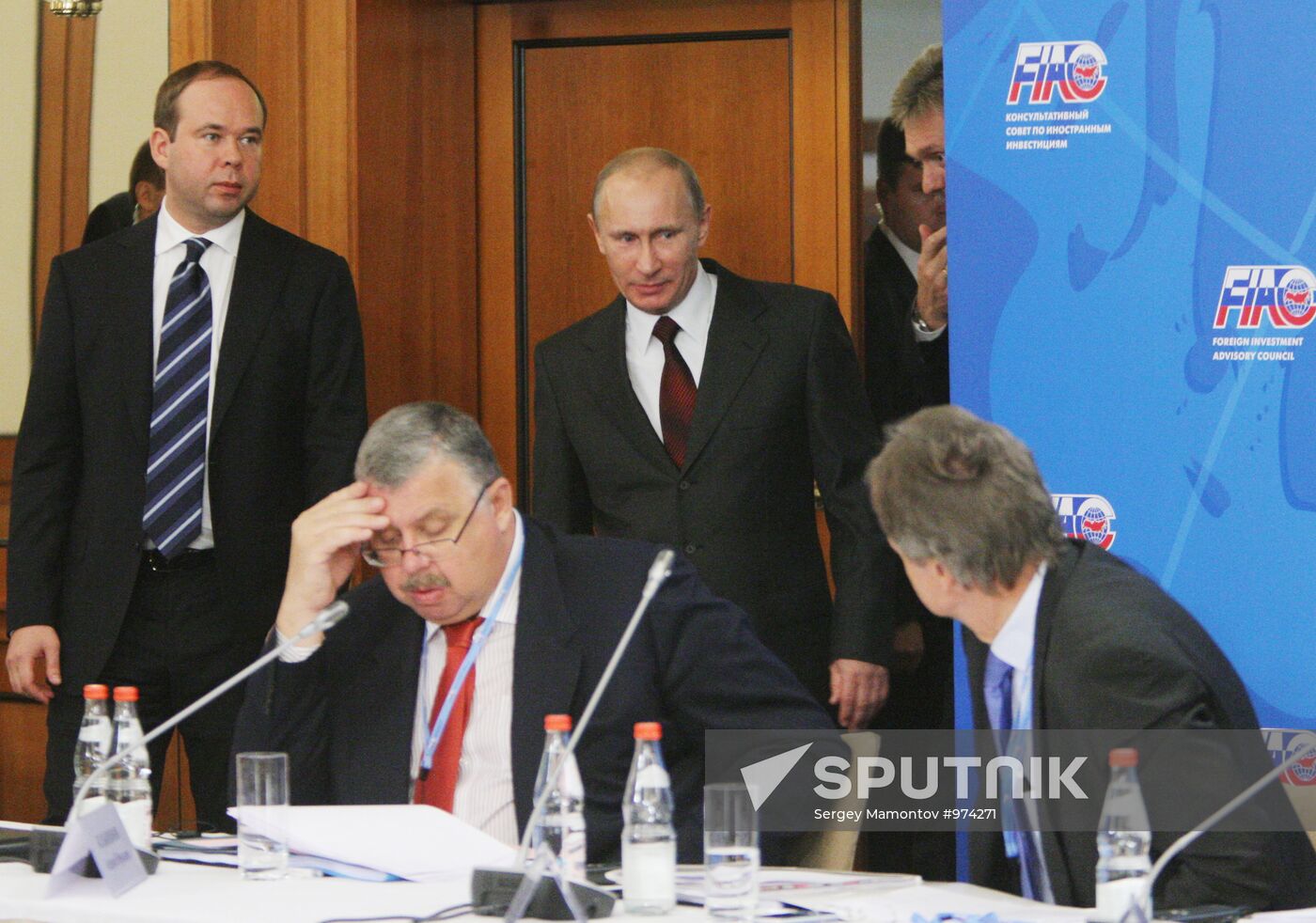 Vladimir Putin attends plenary meeting of Consultative Council