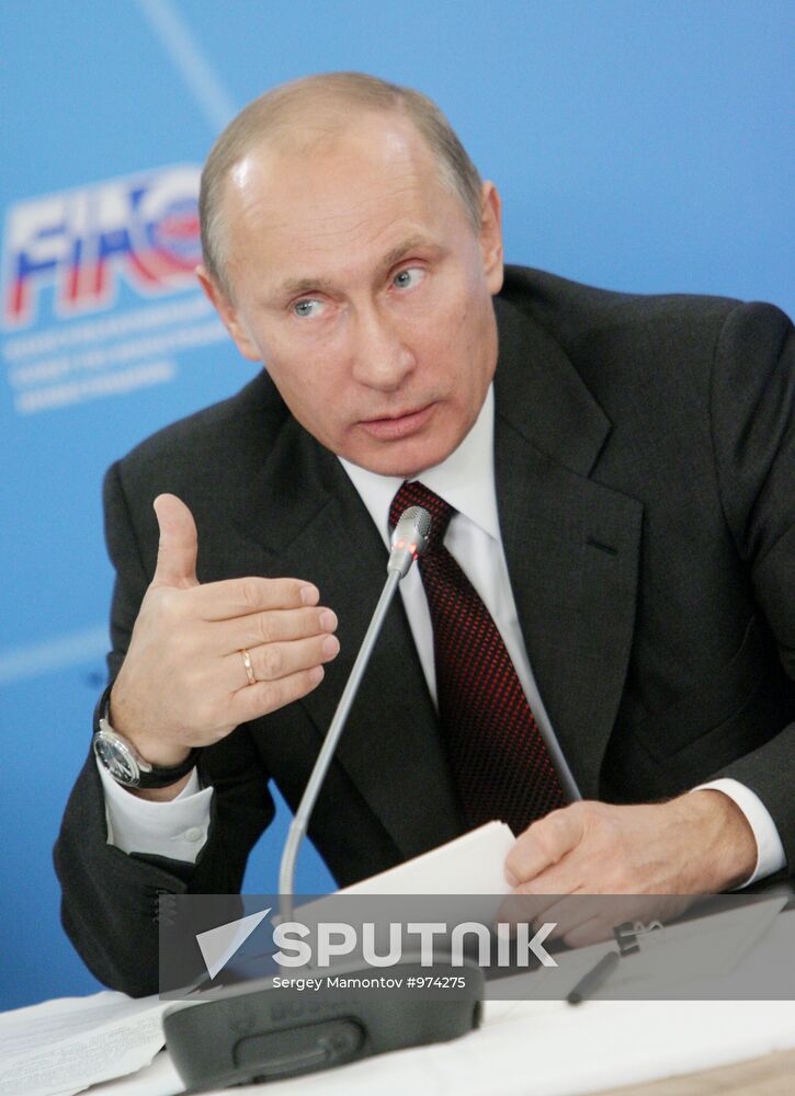 Vladimir Putin attends plenary meeting of Consultative Council
