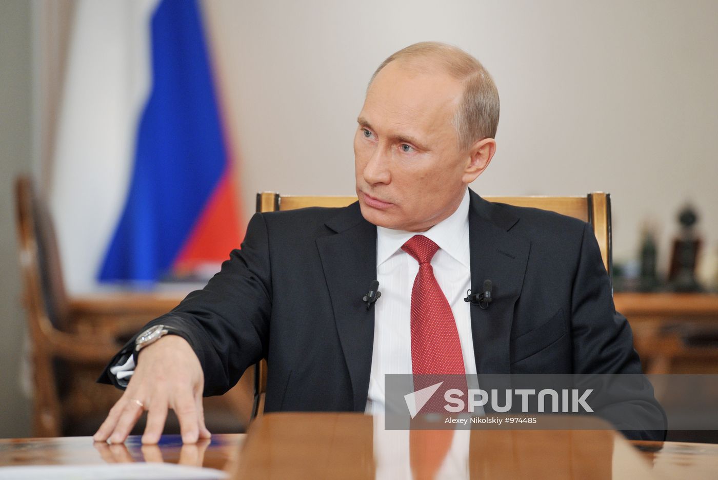 Vladimir Putin gives interview to Russia's central TV channels