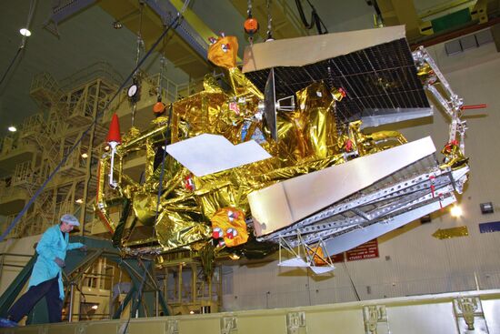 Fobos-Grunt spacecraft at Baikonur space center