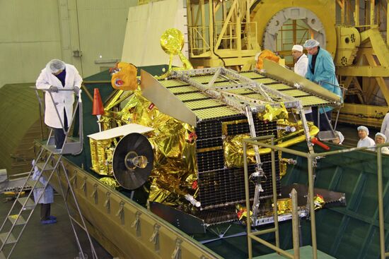 Fobos-Grunt spacecraft at Baikonur space center