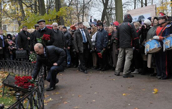 Vladimir Putin on working trip to North Western Federal District