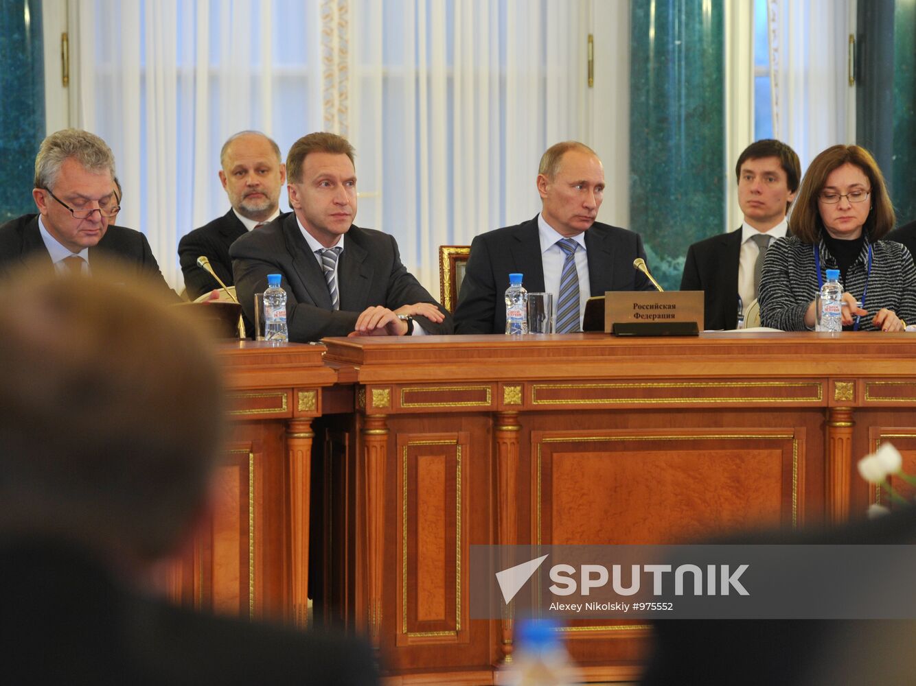 Vladimir Putin on working trip to North Western Federal District