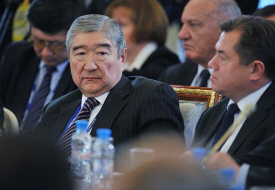 EurAsEC Secretary-General Tair Mansurov