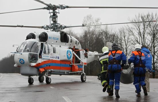 MES training with air-rescue equipment in Leningrad region