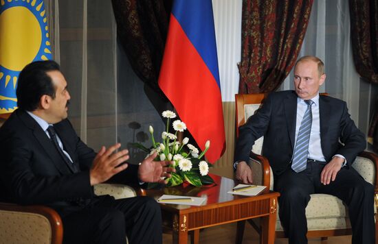 Vladimir Putin on working trip to North Western Federal District