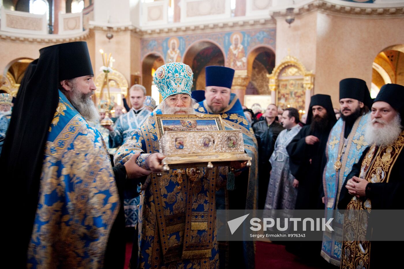 Sash of the Blessed Virgin arrives in St. Petersburg