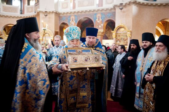 Sash of the Blessed Virgin arrives in St. Petersburg