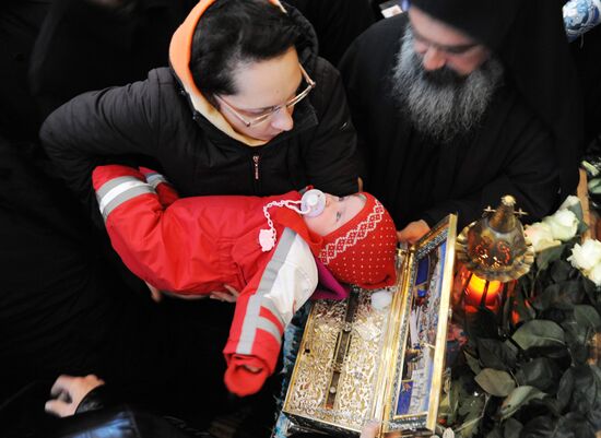 Sash of the Blessed Virgin arrives in St. Petersburg