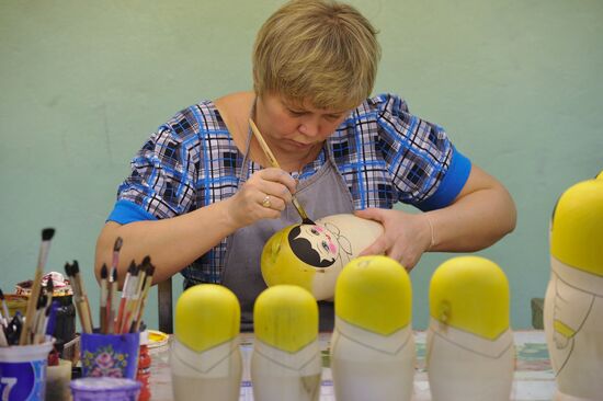 Khokhloma Painting Factory