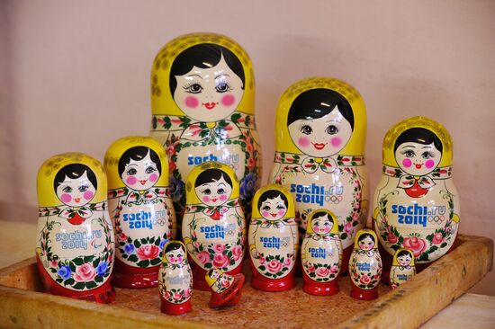 Khokhloma Painting Factory
