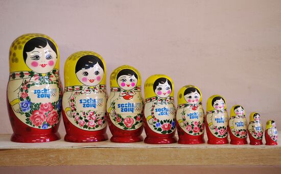 Work of "Khokhloma Painting" factory