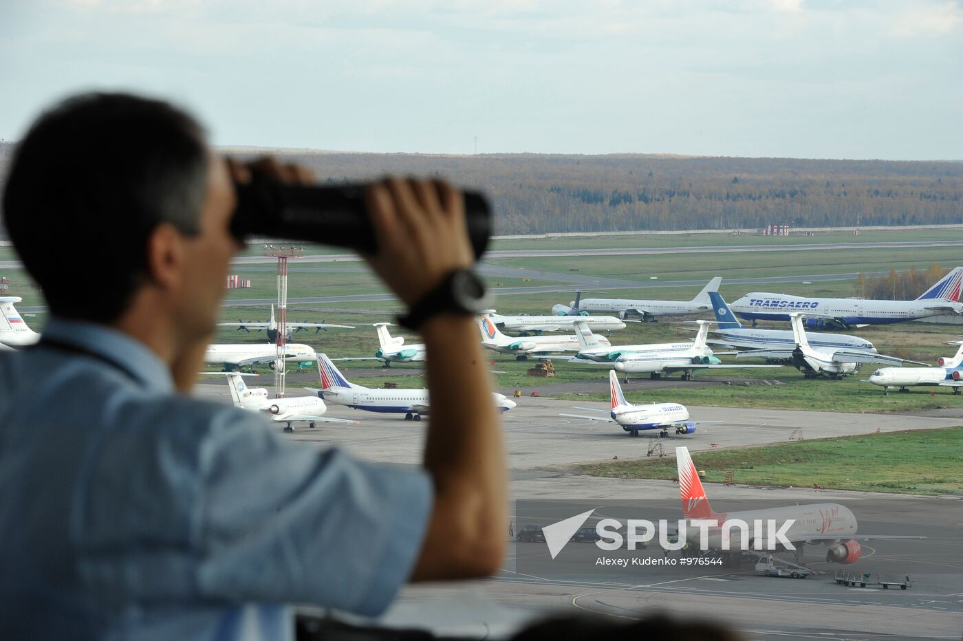 Air traffic control at Domodedovo airport