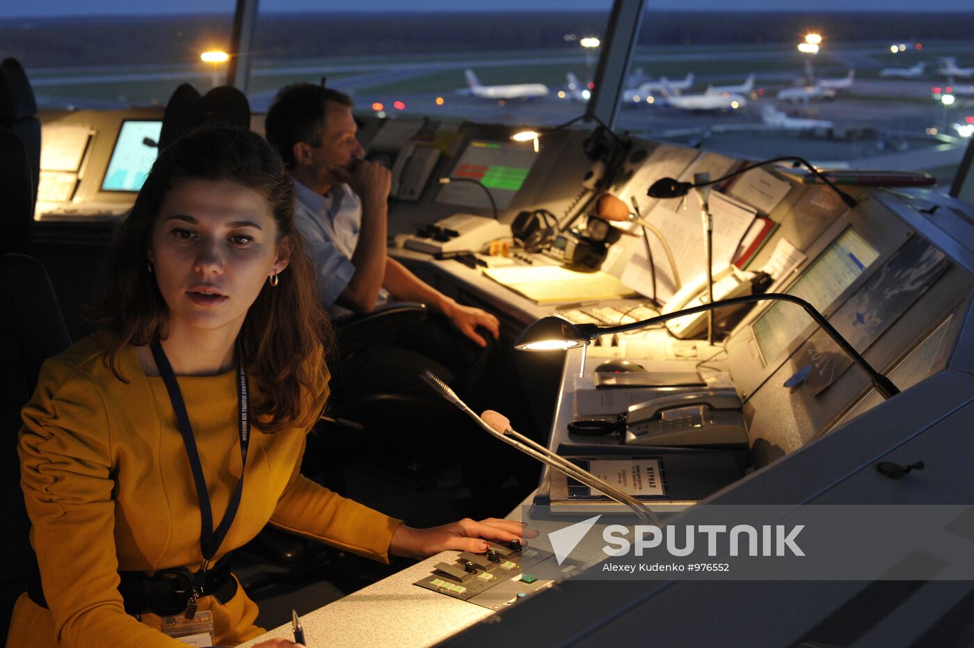 Air traffic control at Domodedovo airport