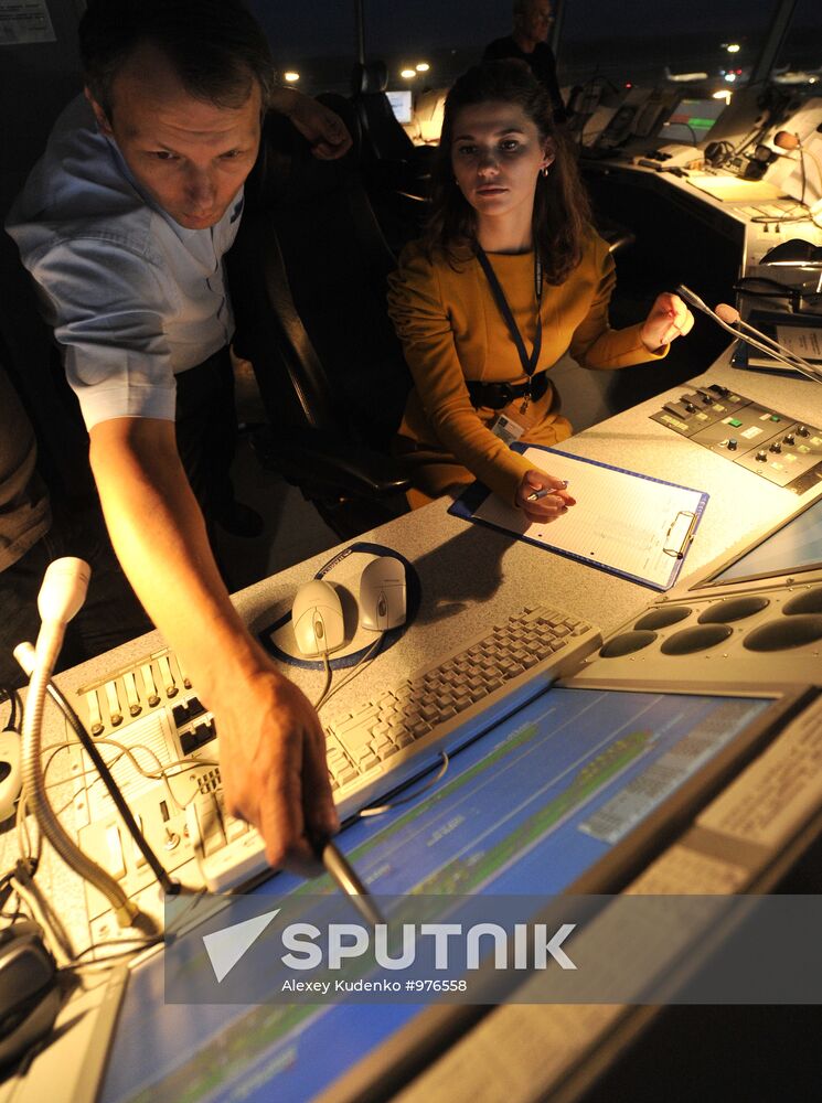 Air traffic control at Domodedovo airport