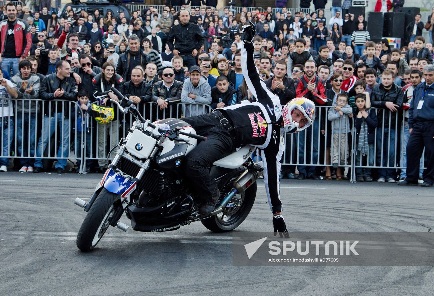 World stunt riding champion Chris Pfeiffer performs in Tbilisi