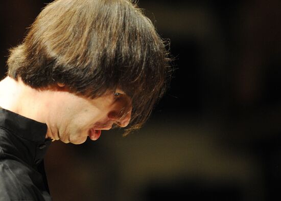 MusicAeterna orchestra concert conducted by Teodor Kurentzis