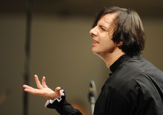 MusicAeterna orchestra concert conducted by Teodor Kurentzis