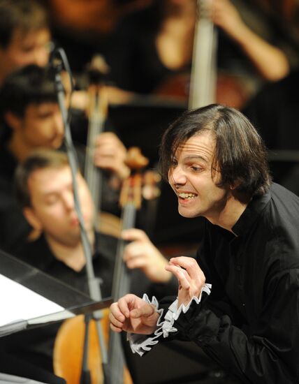 MusicAeterna orchestra concert conducted by Teodor Kurentzis