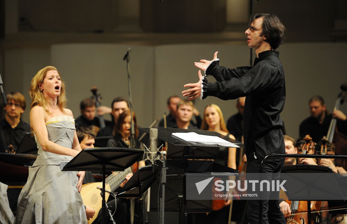 MusicAeterna orchestra concert conducted by Teodor Kurentzis