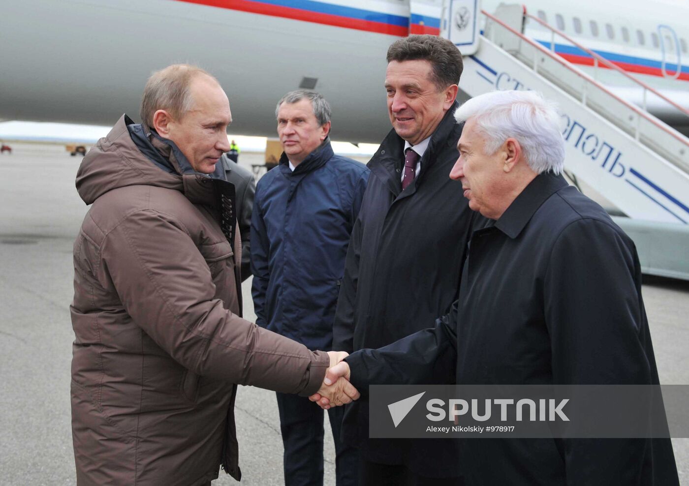 Dmitry Medvedev and Vladimir Putin visit Stavropol