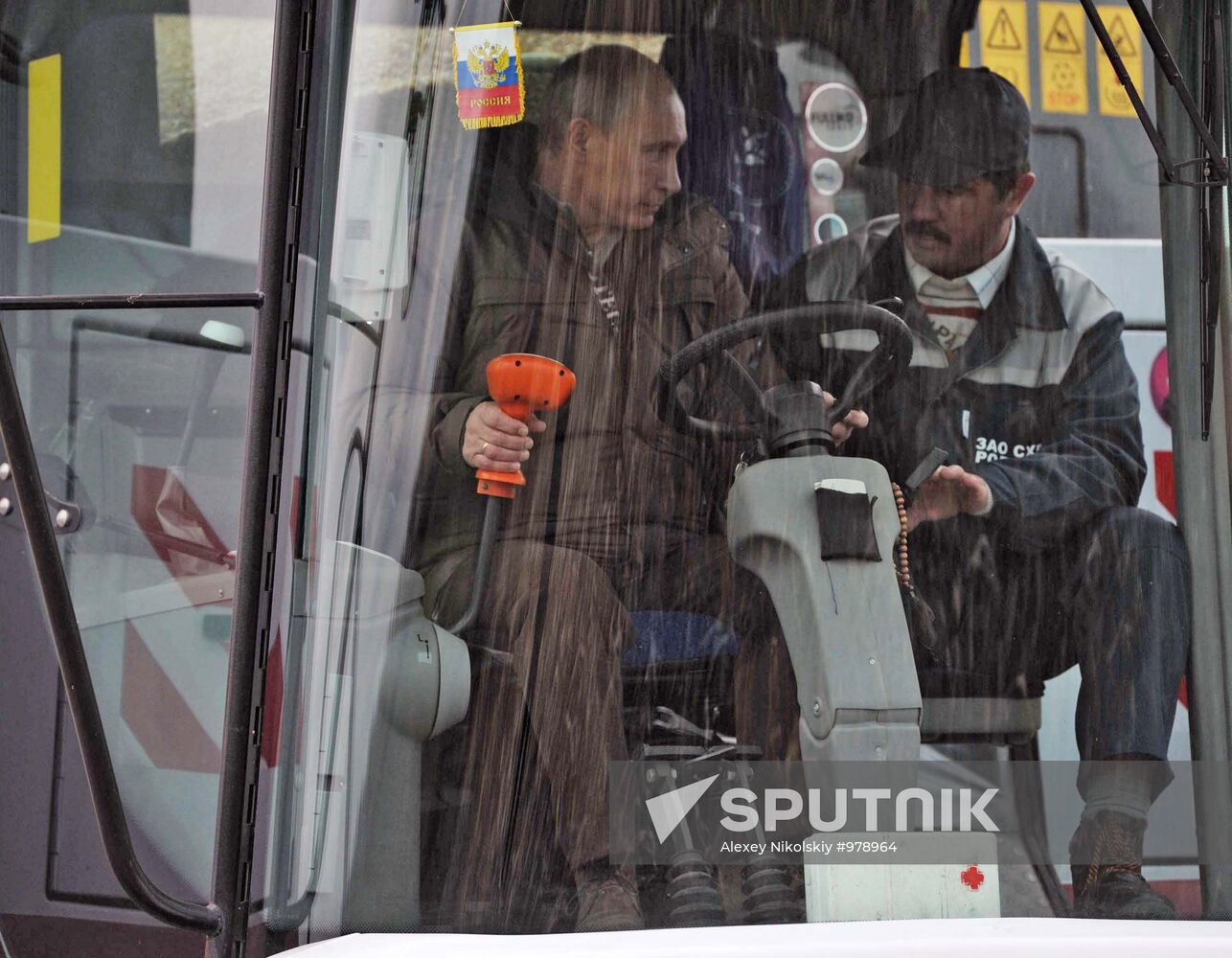 Dmitry Medvedev, Vladimir Putin visit Stavropol