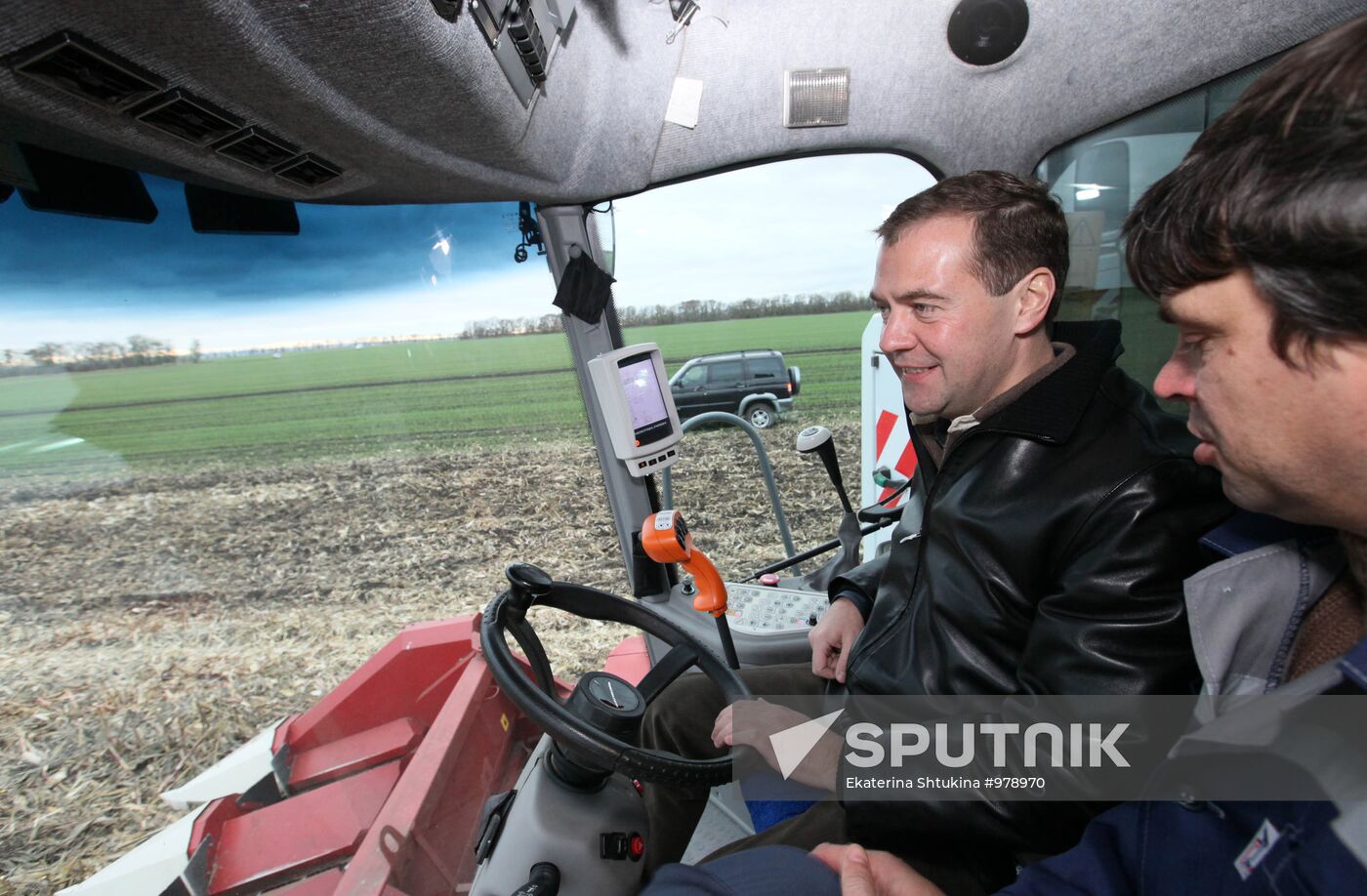 Dmitry Medvedev, Vladimir Putin visit Stavropol