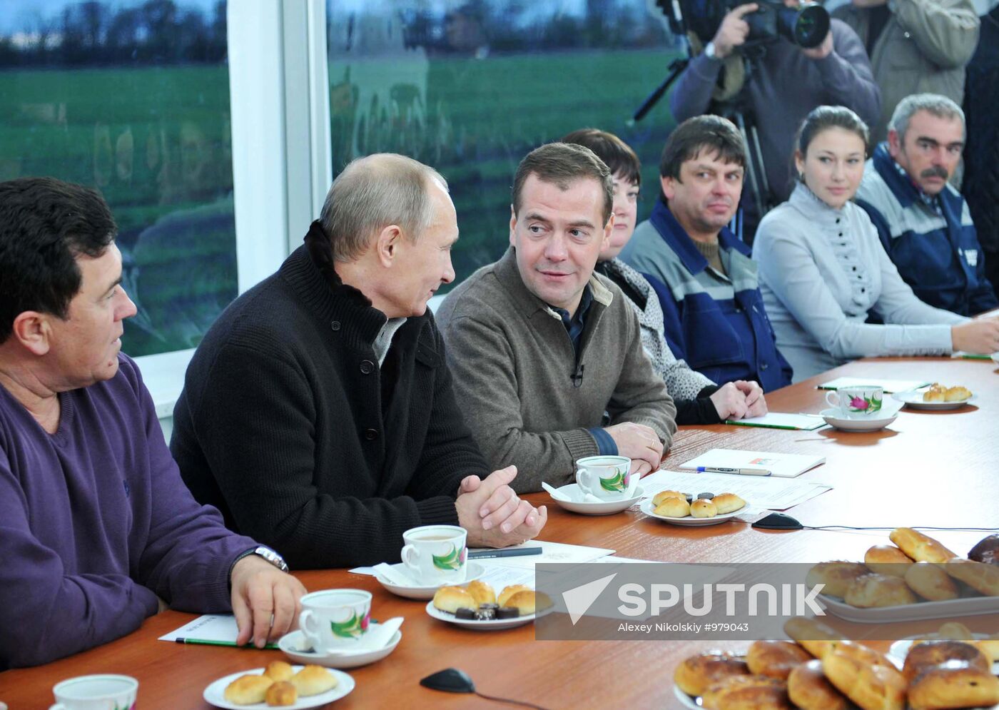 Dmitri Medvedev and Vladimir Putin visit Stavropol