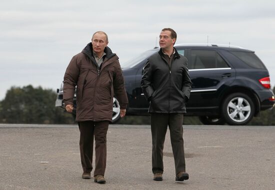 Dmitri Medvedev and Vladimir Putin visit Stavropol