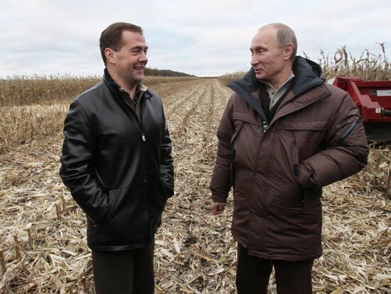 Dmitri Medvedev and Vladimir Putin visit Stavropol