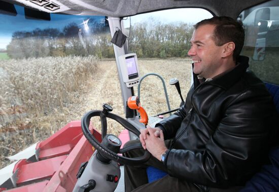 Dmitri Medvedev and Vladimir Putin visit Stavropol