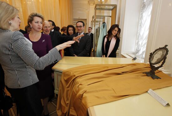 Svetlana Medvedeva attends exhibition opening