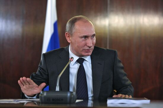 Vladimir Putin chairs All-Russia People's Front council meeting