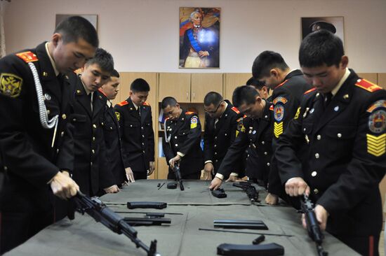 Training at Yekaterinburg Suvorov Military School
