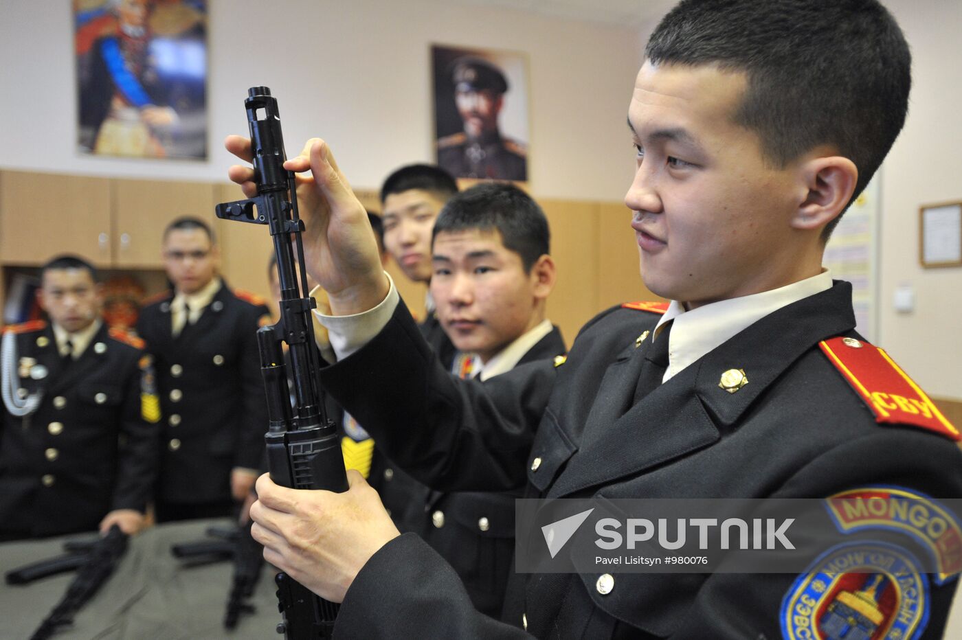 Training at Yekaterinburg Suvorov Military School