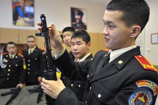 Training at Yekaterinburg Suvorov Military School