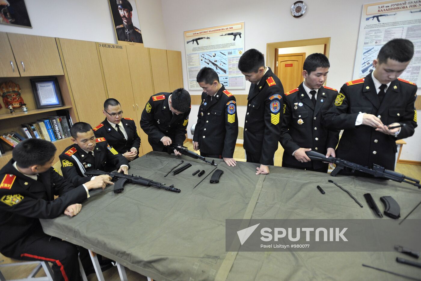 Training at Yekaterinburg Suvorov Military School