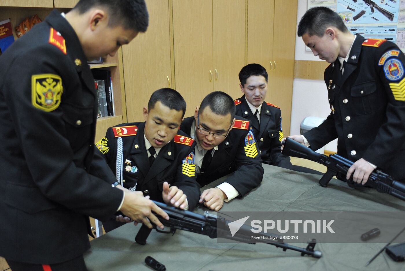 Training at Yekaterinburg Suvorov Military School