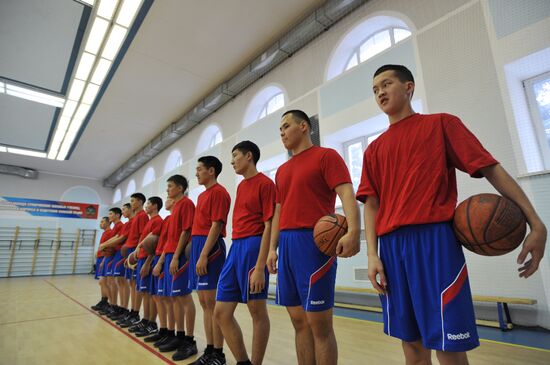Training at Yekaterinburg Suvorov Military School