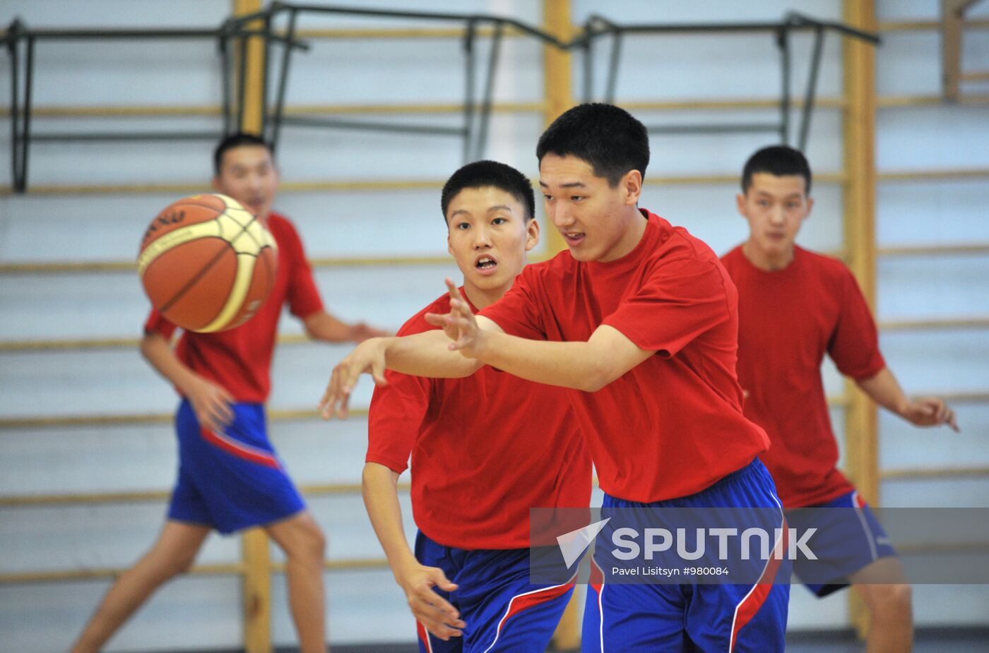 Training at Yekaterinburg Suvorov Military School