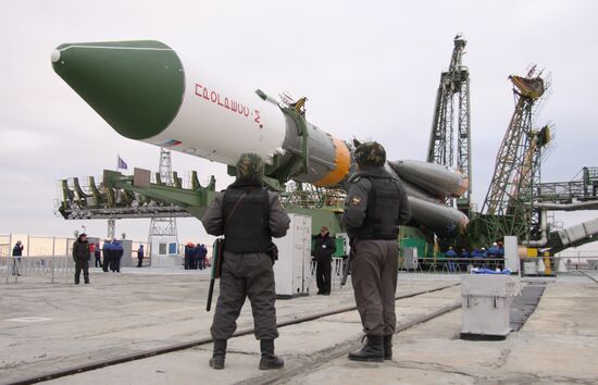 Progress-M13 rocket delivered to launch site