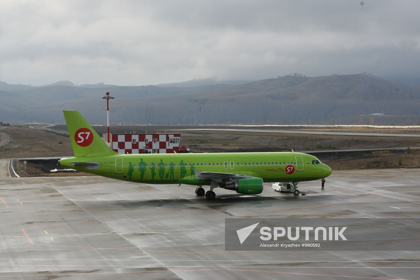 First Airbus A320 flight to Gorno-Altaisk Airport