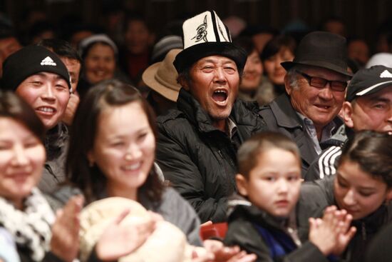 Presidential election campaign in Kyrgystan