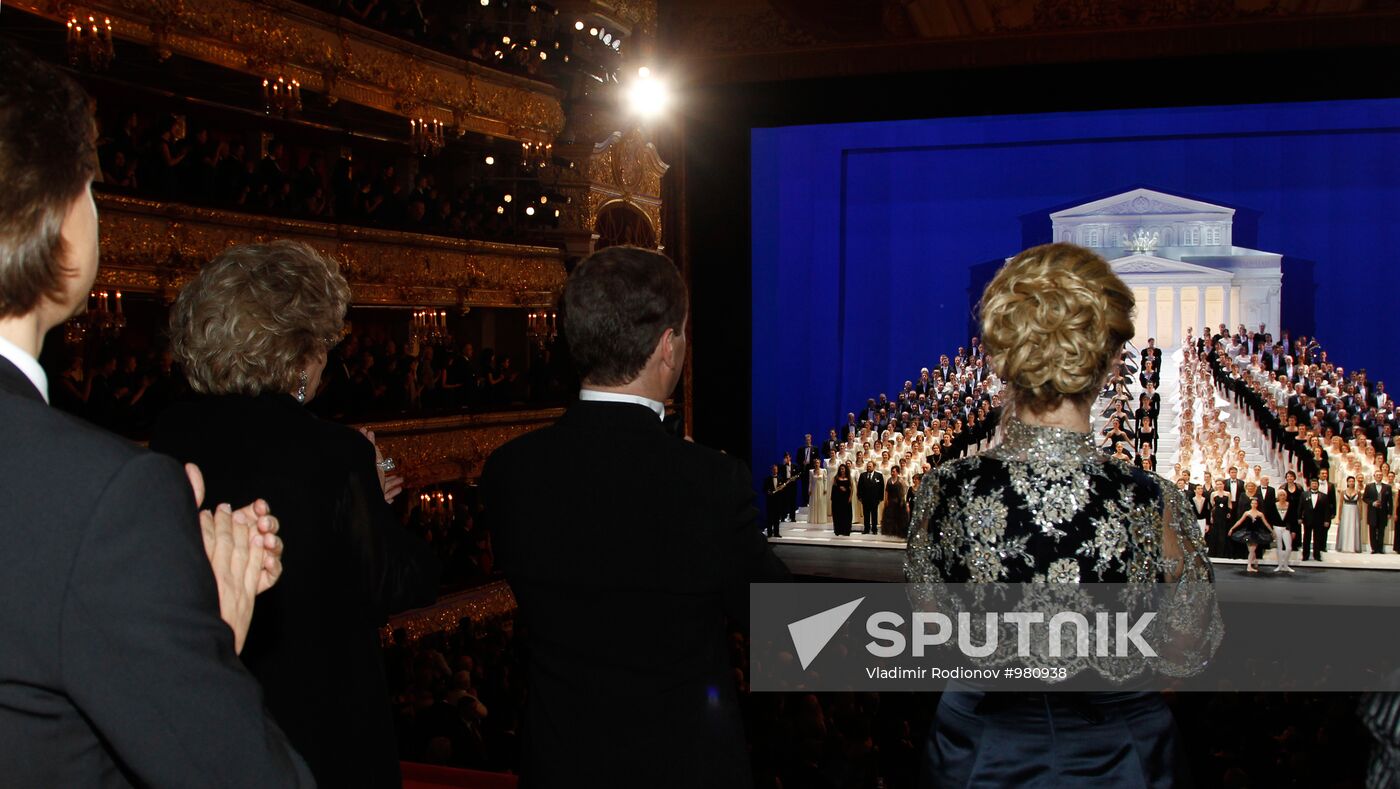 Historic Bolshoi Theatre reopens