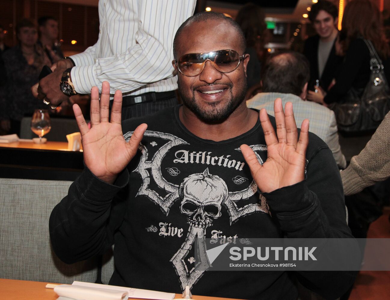 Private dinner with Lamon Brewster and James Toney in Moscow
