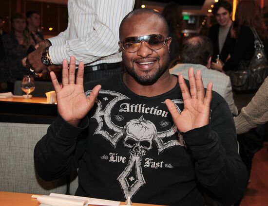 Private dinner with Lamon Brewster and James Toney in Moscow