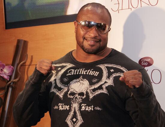 Private dinner with Lamon Brewster and James Toney in Moscow
