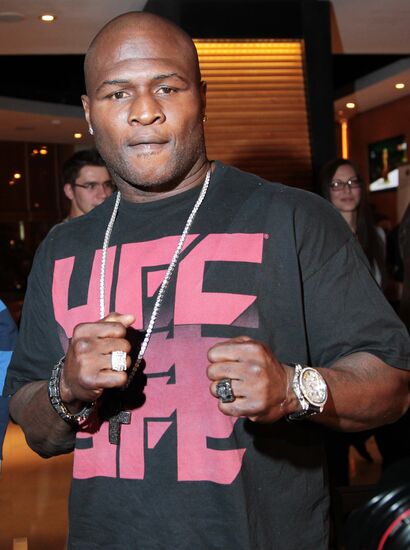 Private dinner with Lamon Brewster and James Toney in Moscow